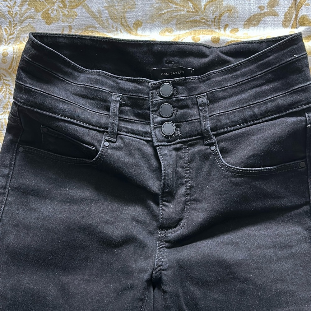 Ann Taylor skinny jeans size 0